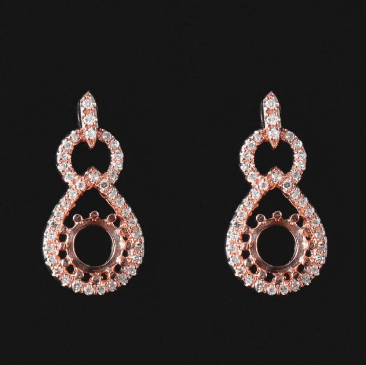 Beautiful 14K Rose Gold Earrings Mounting