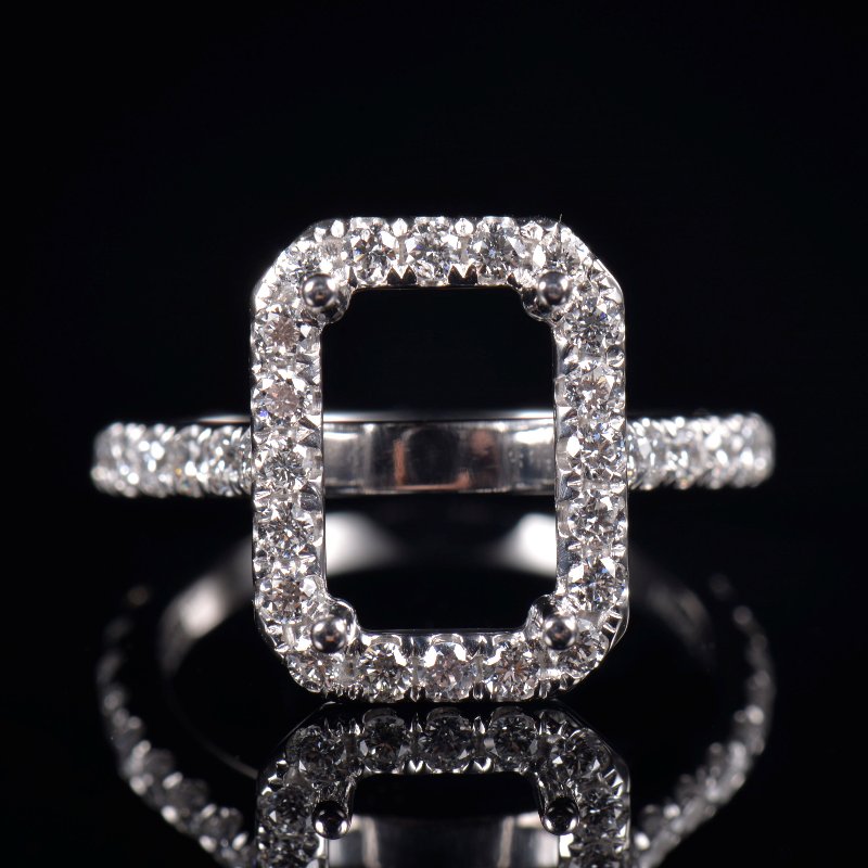 Custom Emerald Cut Promise Ring Mounting