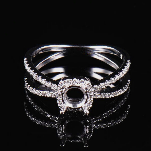 Detailed Rare Women Ring Semi Mount