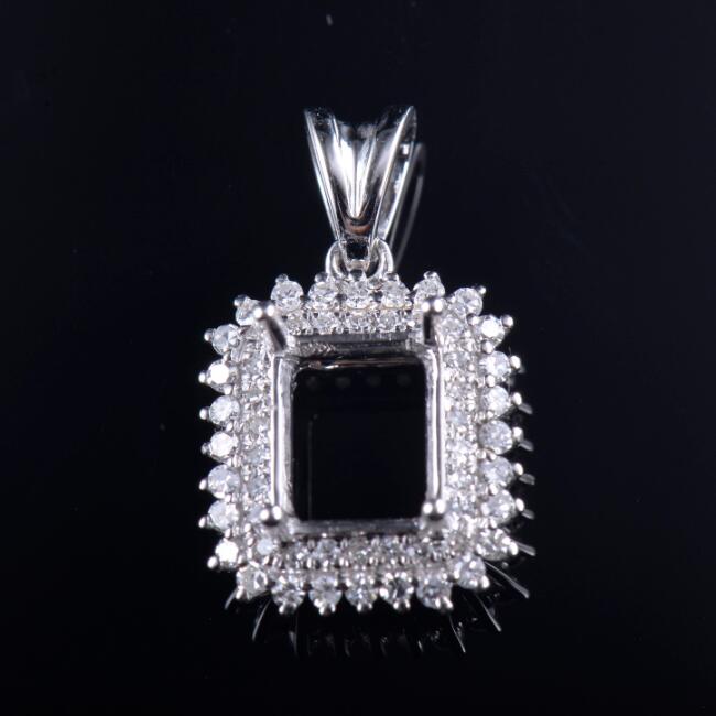 Glamorous Charm Fine Pendant Mounting