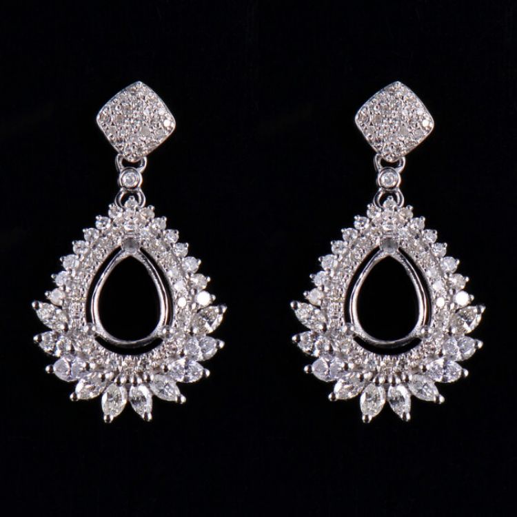 Gorgeous Pear Cut Earrings Mounting