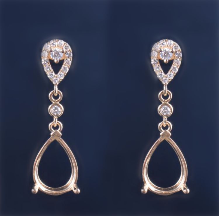 Highlighted Pear Cut Earrings Setting