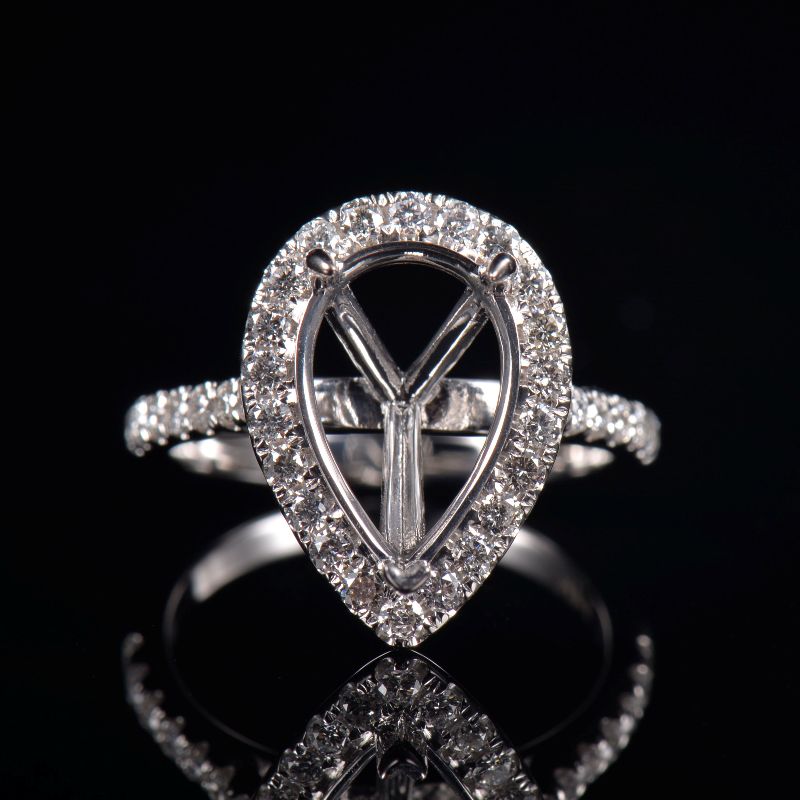 Natural Diamond Engagement Ring Mounting Natural Diamond Engagement Ring Mounting