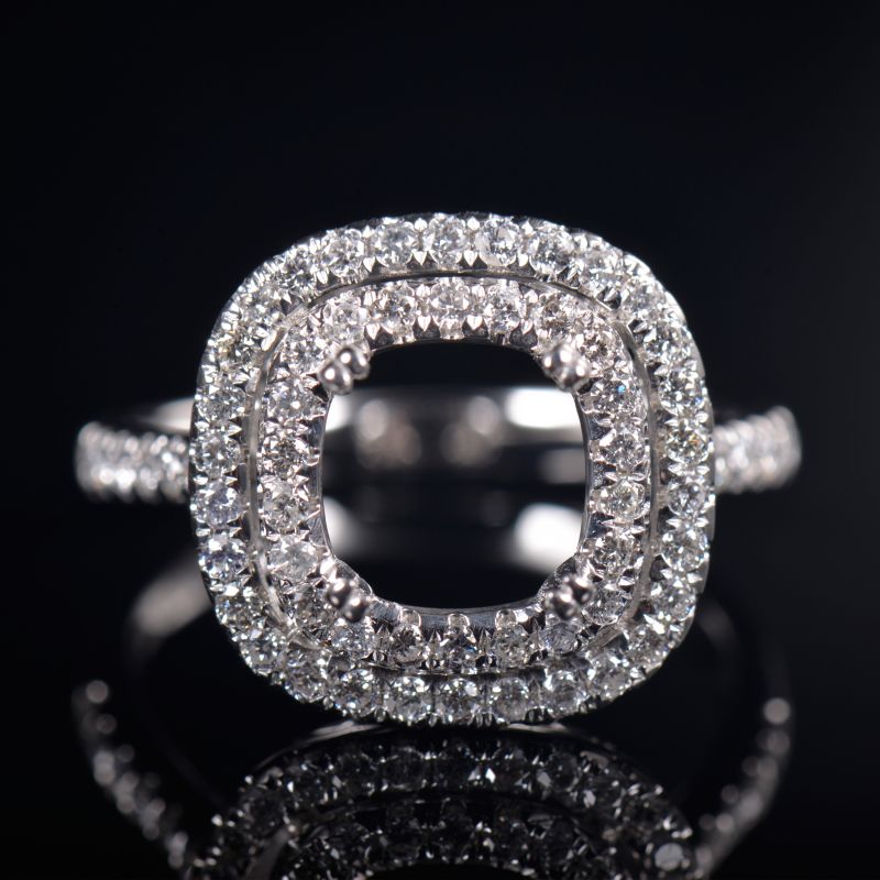 Quality Antique Vintage Ring Semi-Set