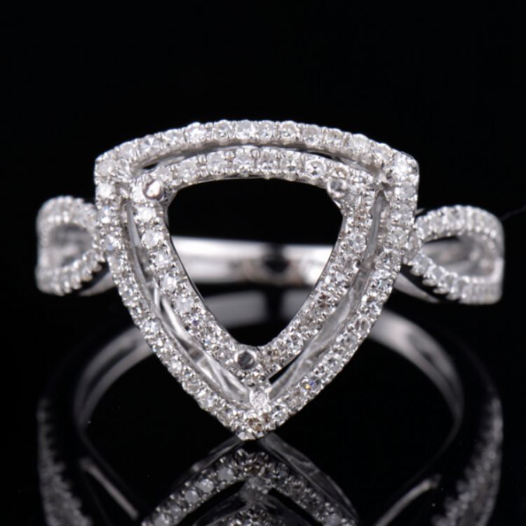 Trillion Cut Twist Ring Semi Mount